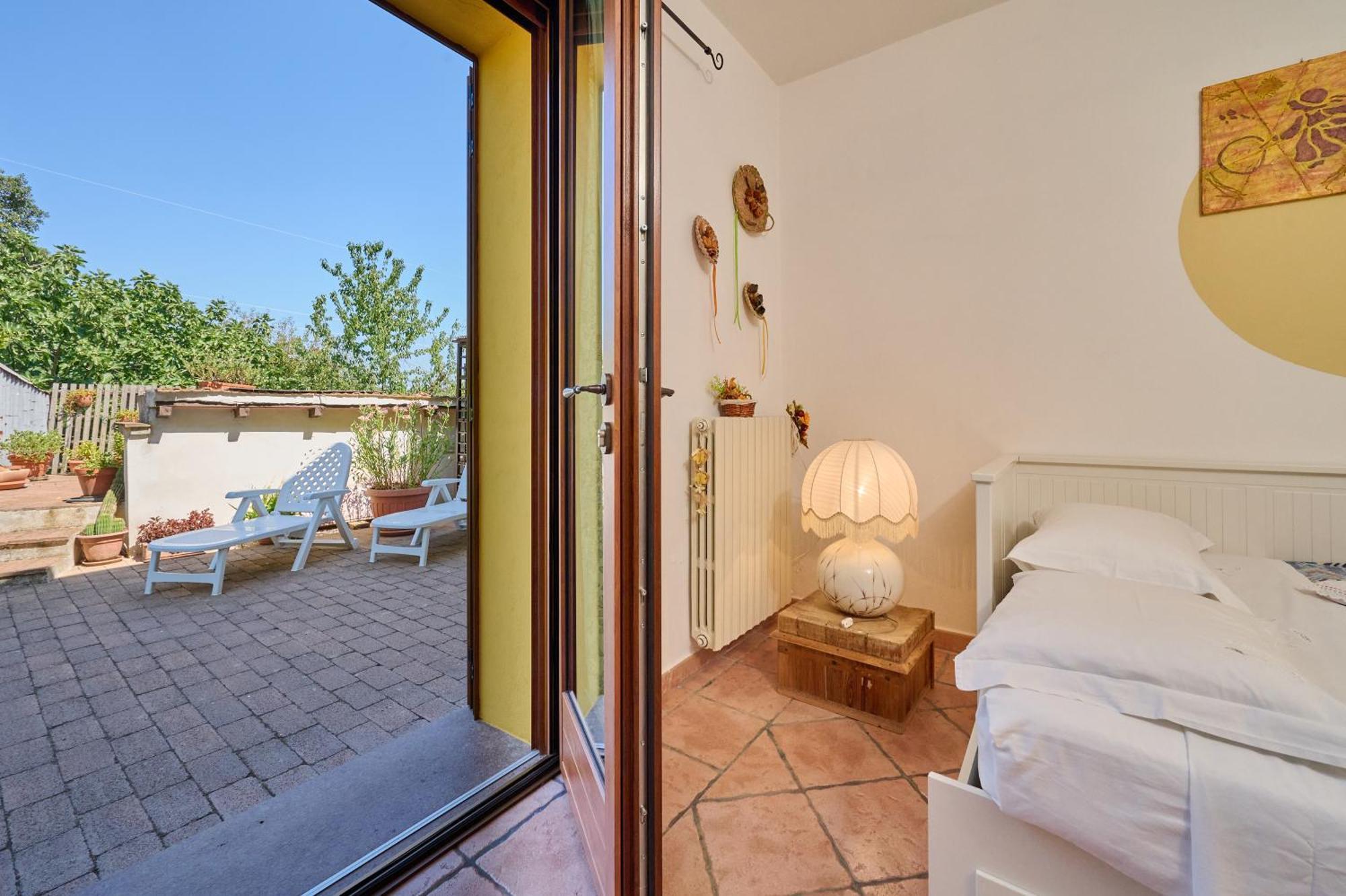 Ferienwohnung Monolocale Di Meo Suvereto Exterior foto